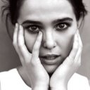 Nominate Zoey Deutch for a social media award in the Shorty Awards!